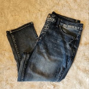 Royalty For Me 16W Curvy Fit Jean Capris